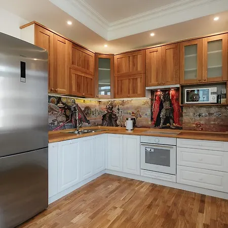 Apartament Royal Flowers