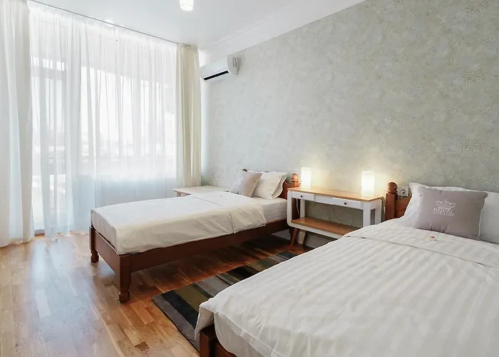 Apartment Royal Flowers